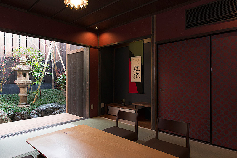 Japanese-style room